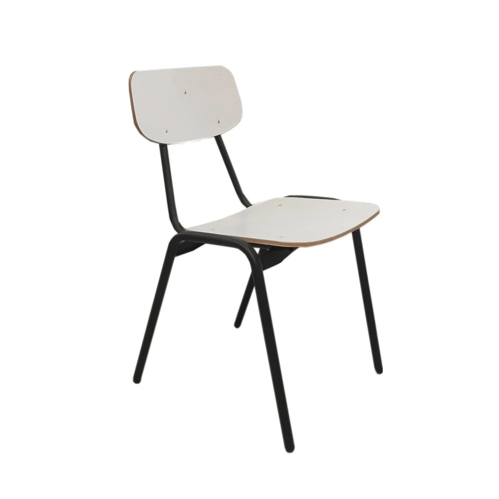 Silla Casino blanca diseño clásico